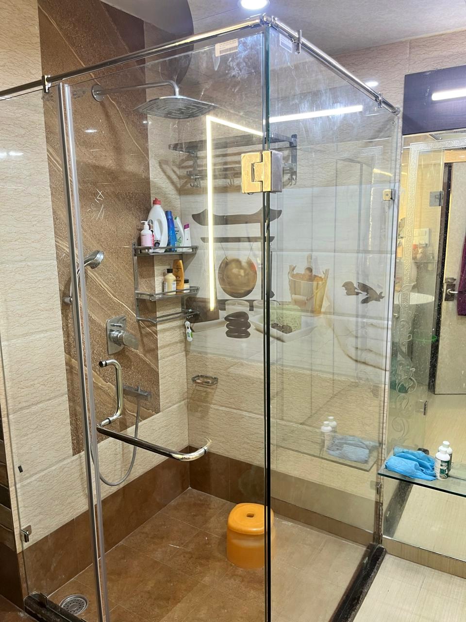 BLGP shower cubicle installation